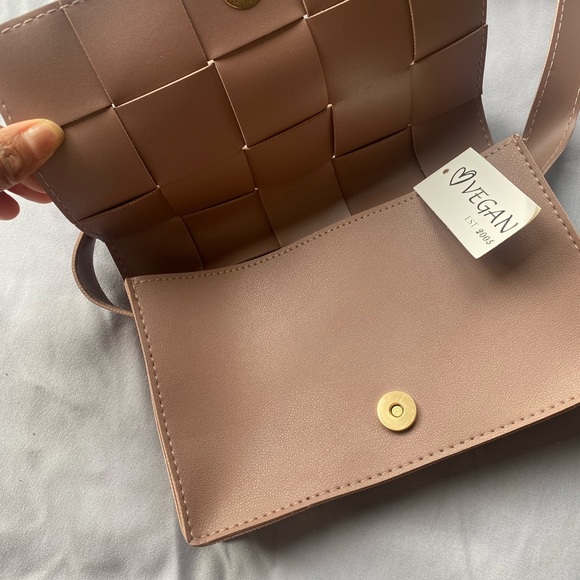 Purse - Picture 3 of 4